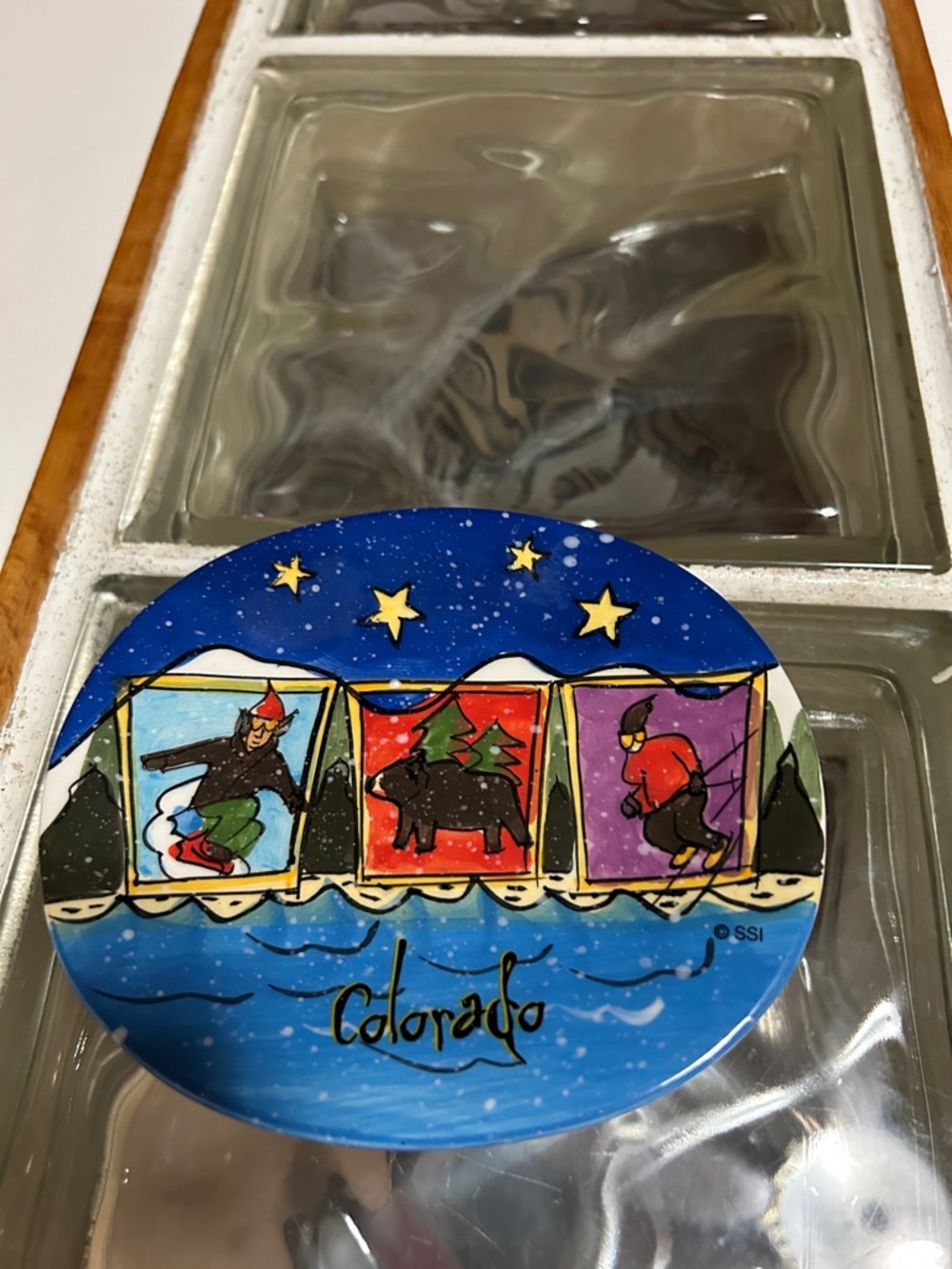 Colorado Winter ski-themed Scene Decorative small trinket dish. - Blue.